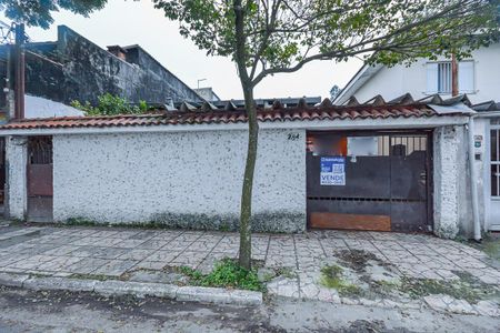 Fachada de casa para alugar com 3 quartos, 250m² em Jardim Guarapiranga, São Paulo