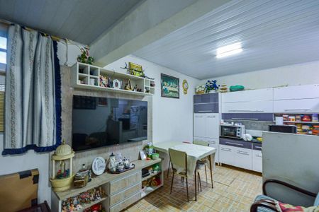 Casa para alugar com 250m², 3 quartos e 3 vagas Casa para alugar com 250m², 3 quartos e 3 vagasCozinha