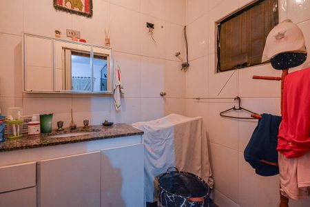 Casa para alugar com 250m², 3 quartos e 3 vagas Casa para alugar com 250m², 3 quartos e 3 vagasBanheiro da Suíte 2