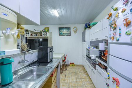 Casa para alugar com 250m², 3 quartos e 3 vagas Casa para alugar com 250m², 3 quartos e 3 vagasCozinha