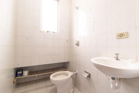 Apartamento para alugar com 67m², 3 quartos e 1 vaga Apartamento para alugar com 67m², 3 quartos e 1 vagaBanheiro da Suíte