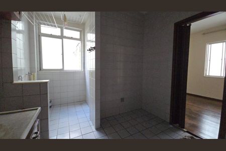Apartamento para alugar com 80m², 3 quartos e 1 vaga