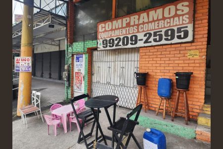 Casa para alugar com 50m², 1 quarto e sem vaga Casa para alugar com 50m², 1 quarto e sem vagaFachada