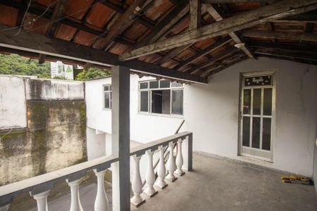Casa para alugar com 80m², 2 quartos e sem vaga Casa para alugar com 80m², 2 quartos e sem vagaVaranda
