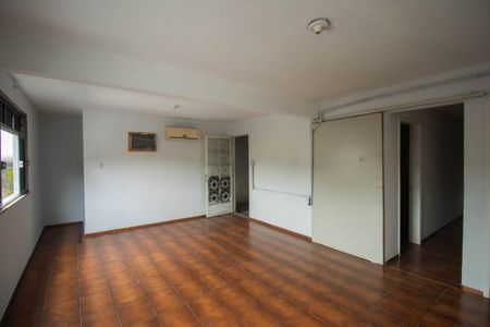 Sala de casa para alugar com 2 quartos, 80m² em Maria Paula, São Gonçalo