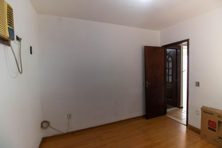 Casa à venda com 152m², 5 quartos e 1 vaga Casa à venda com 152m², 5 quartos e 1 vagaQuarto 1