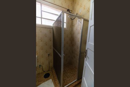Casa à venda com 152m², 5 quartos e 1 vaga Casa à venda com 152m², 5 quartos e 1 vagaBanheiro
