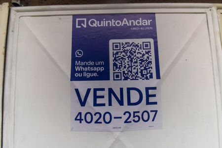 Casa à venda com 152m², 5 quartos e 1 vaga Casa à venda com 152m², 5 quartos e 1 vagaPlaca