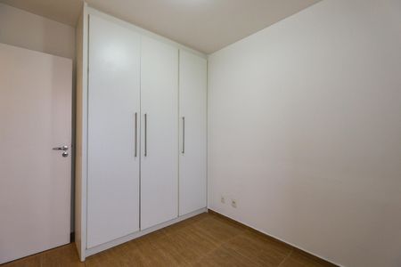 Quarto 1 de apartamento para alugar com 2 quartos, 48m² em Parque Reboucas, São Paulo