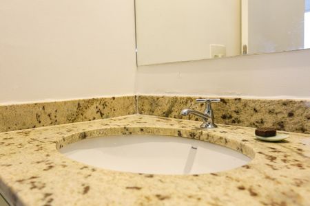 Apartamento à venda com 48m², 2 quartos e 1 vagaBanheiro