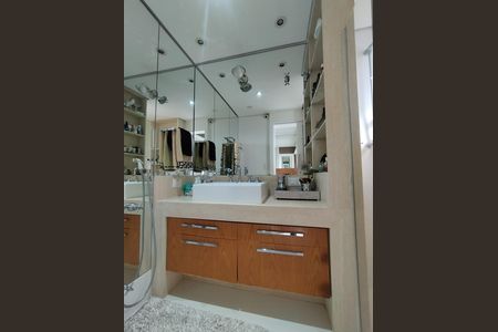 Apartamento à venda com 115m², 3 quartos e 2 vagas Apartamento à venda com 115m², 3 quartos e 2 vagasBanheiro - torneira