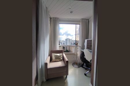 Apartamento à venda com 115m², 3 quartos e 2 vagas Apartamento à venda com 115m², 3 quartos e 2 vagasVaranda da Suíte