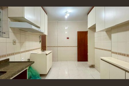 Apartamento à venda com 138m², 3 quartos e sem vagaCozinha