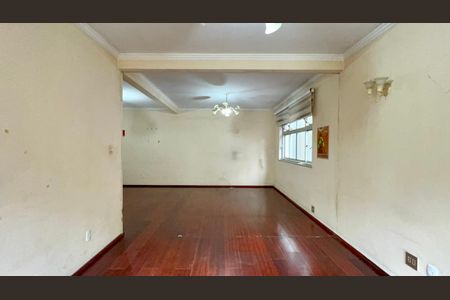 Apartamento à venda com 138m², 3 quartos e sem vagaSala