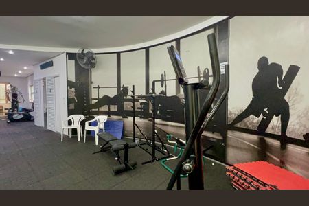 Apartamento à venda com 138m², 3 quartos e sem vagaAcademia