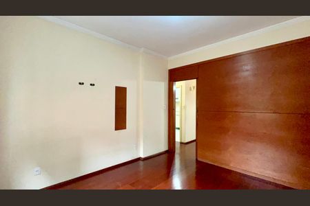 Apartamento à venda com 138m², 3 quartos e sem vagaQuarto 1