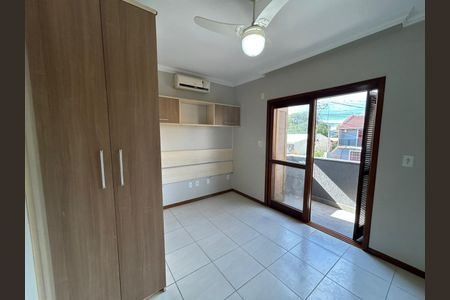 Casa à venda com 100m², 3 quartos e 2 vagas Casa à venda com 100m², 3 quartos e 2 vagasQuarto 1