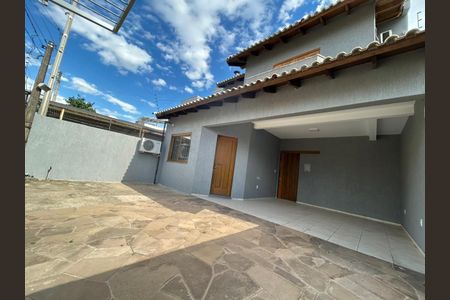Casa à venda com 100m², 3 quartos e 2 vagas