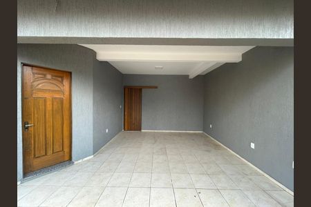 Casa à venda com 100m², 3 quartos e 2 vagas