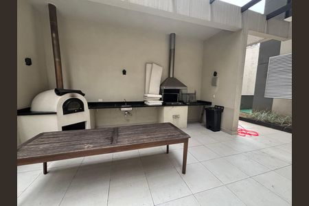 Apartamento para alugar com 45m², 2 quartos e 1 vagaÁrea comum - Churrasqueira