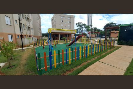 Apartamento para alugar com 50m², 2 quartos e 1 vaga Apartamento para alugar com 50m², 2 quartos e 1 vagaÁrea comum - Playground
