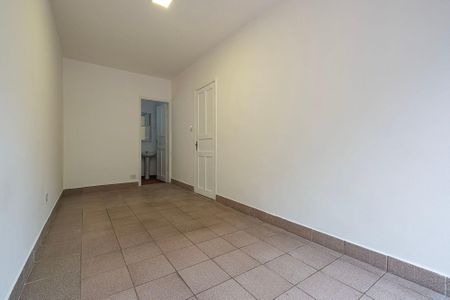 Casa para alugar com 94m², 2 quartos e 1 vaga Casa para alugar com 94m², 2 quartos e 1 vagaSuíte