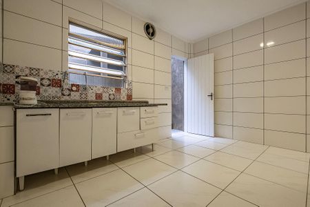 Casa para alugar com 94m², 2 quartos e 1 vaga Casa para alugar com 94m², 2 quartos e 1 vagaCozinha