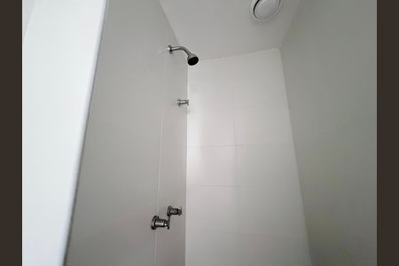 Apartamento para alugar com 65m², 3 quartos e 1 vagaBanheiro social 