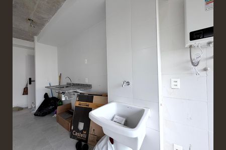 Apartamento para alugar com 65m², 3 quartos e 1 vagaÁrea de Serviço