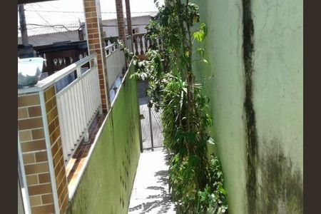 CORREDOR EXTERNO de casa à venda com 3 quartos, 158m² em Bandeiras, Osasco