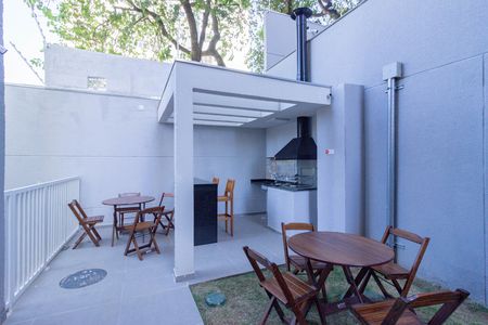 Apartamento para alugar com 19m², 1 quarto e sem vaga Apartamento para alugar com 19m², 1 quarto e sem vagaÁrea comum - Churrasqueira