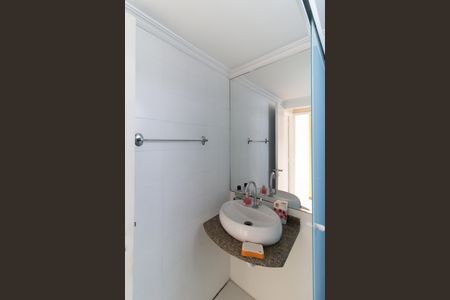 Apartamento à venda com 51m², 2 quartos e 1 vaga Apartamento à venda com 51m², 2 quartos e 1 vagaBanheiro