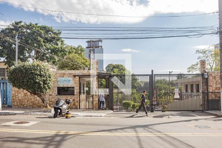 Apartamento à venda com 51m², 2 quartos e 1 vaga Apartamento à venda com 51m², 2 quartos e 1 vagaFachada 2