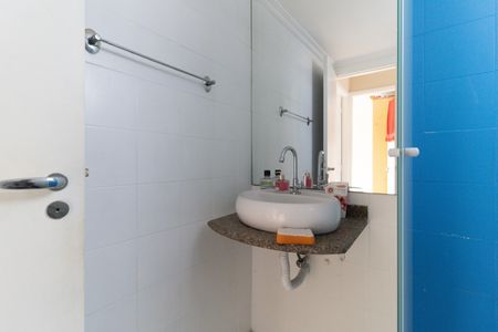 Apartamento à venda com 51m², 2 quartos e 1 vaga Apartamento à venda com 51m², 2 quartos e 1 vagaBanheiro