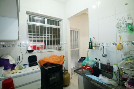 Casa para alugar com 60m², 2 quartos e sem vagaCozinha