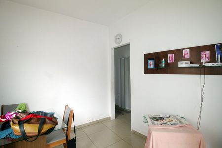 Sala de casa para alugar com 2 quartos, 60m² em Olaria, Rio de Janeiro