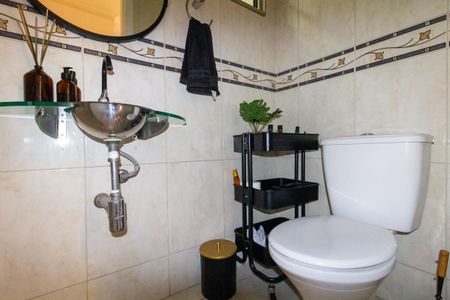 Casa de condomínio à venda com 135m², 2 quartos e 2 vagas Casa de condomínio à venda com 135m², 2 quartos e 2 vagasLavabo