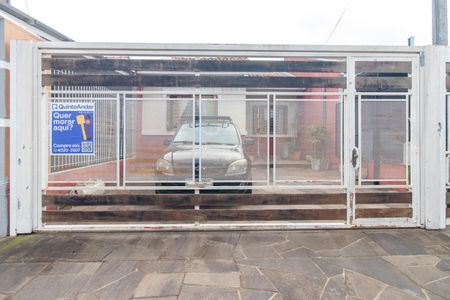 Casa à venda com 55m², 3 quartos e 2 vagas Casa à venda com 55m², 3 quartos e 2 vagasFachada