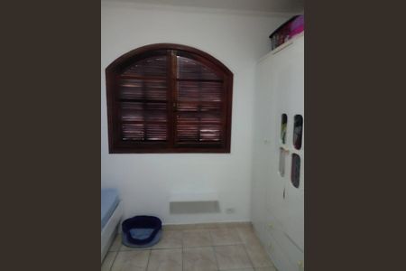 Foto 13 de casa à venda com 2 quartos, 100m² em Vila Nova Galvão, São Paulo
