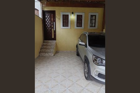 Casa à venda com 100m², 2 quartos e 2 vagas Casa à venda com 100m², 2 quartos e 2 vagasFoto 03