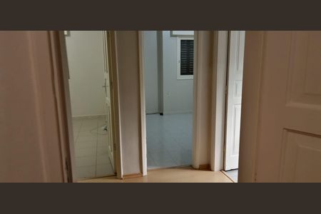 Casa para alugar com 243m², 5 quartos e 2 vagas Casa para alugar com 243m², 5 quartos e 2 vagasFoto 03