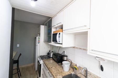 Apartamento para alugar com 40m², 2 quartos e 2 vagas Apartamento para alugar com 40m², 2 quartos e 2 vagasCozinha