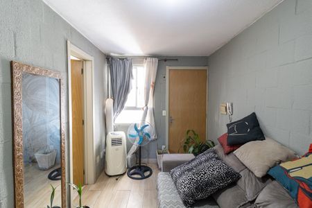 Sala de apartamento para alugar com 2 quartos, 40m² em Santa Tereza, Porto Alegre
