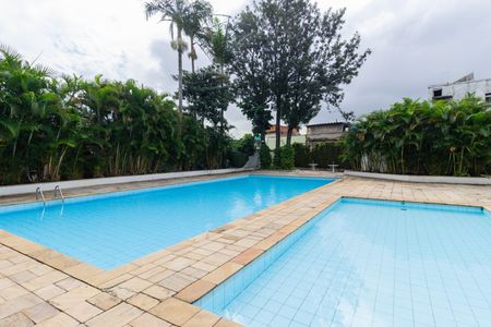 Apartamento à venda com 60m², 2 quartos e 1 vaga Apartamento à venda com 60m², 2 quartos e 1 vagaÁrea comum - Piscina