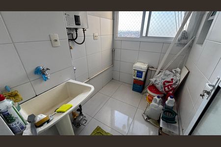 Apartamento para alugar com 65m², 3 quartos e 1 vagaÁrea de Serviço