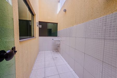 Apartamento para alugar com 80m², 2 quartos e sem vaga