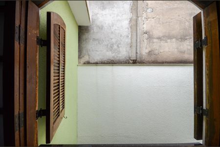 Casa à venda com 152m², 3 quartos e 2 vagas Casa à venda com 152m², 3 quartos e 2 vagasQuarto 1 - Janela