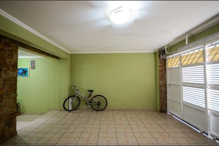 Casa à venda com 152m², 3 quartos e 2 vagas Casa à venda com 152m², 3 quartos e 2 vagasGaragem