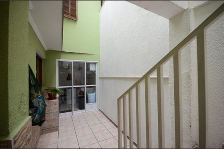 Casa à venda com 152m², 3 quartos e 2 vagas Casa à venda com 152m², 3 quartos e 2 vagasÁrea externa
