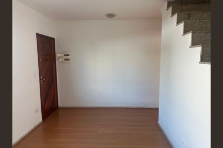 Foto 13 de casa à venda com 2 quartos, 70m² em Vila Bertioga, São Paulo